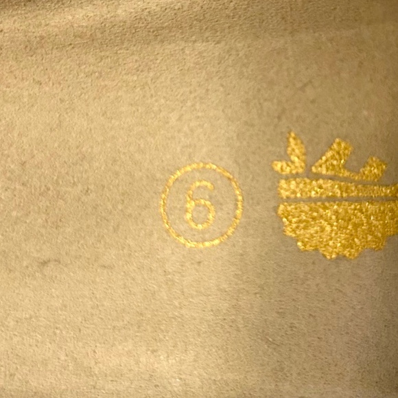 SWEECHEE Women’s Yellow Sandals, Size 6 - Picture 6 of 7